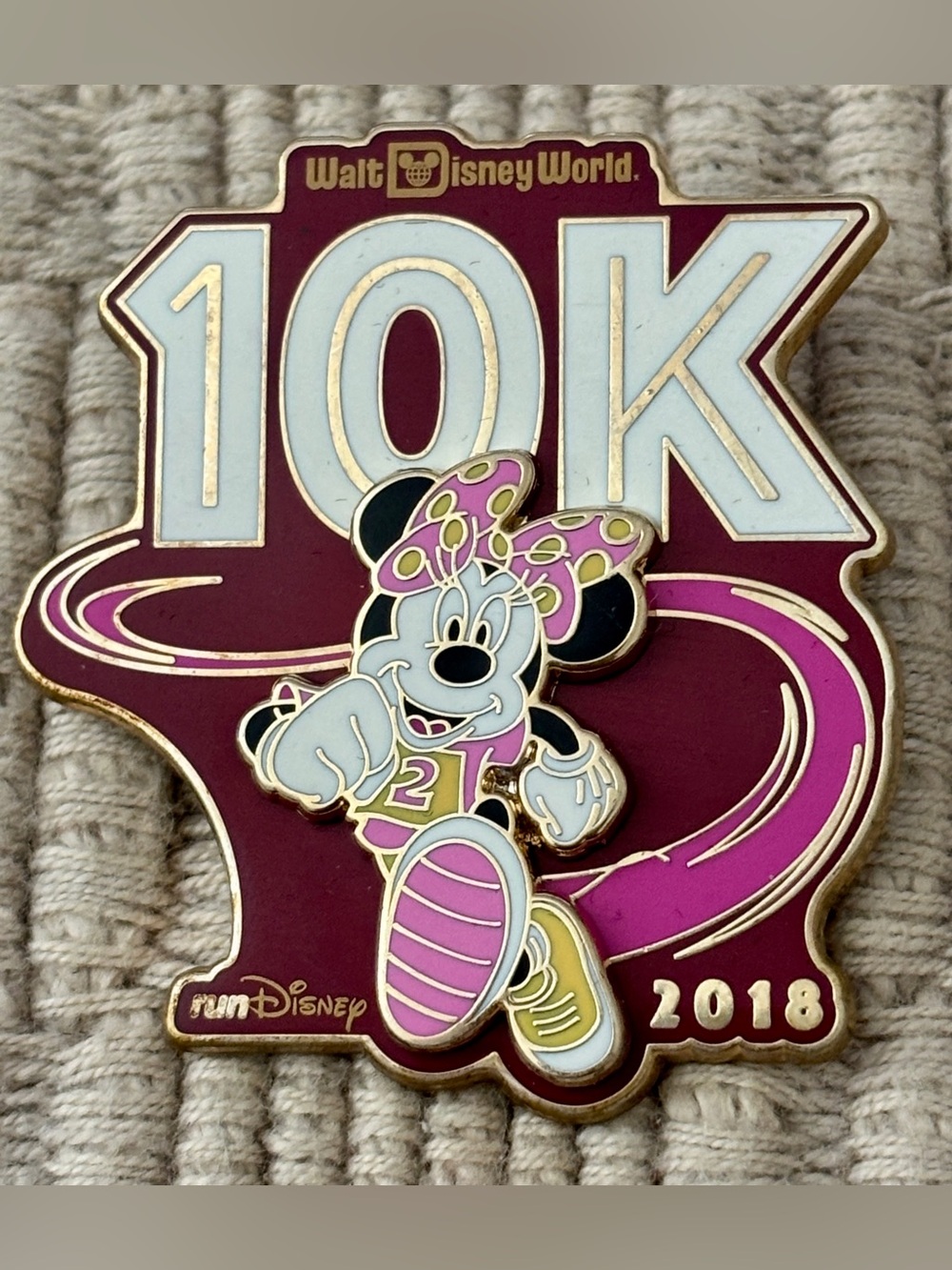 DISNEY 2018 Run Disney Walt Disney World 10K Minnie Mouse Pin